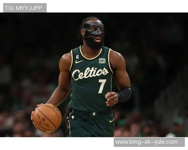 杰伦布朗独砍36分却三分球全失致命犯规成败皆由你